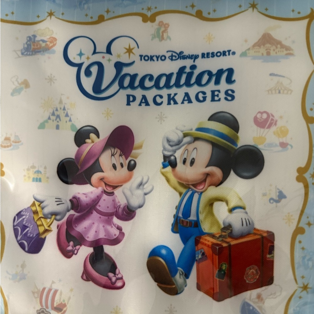 Tokyo Disney Resort VacationPackage Exclusive PopcornBucket ,w/Wet Wipes Storage - Picture 10 of 15